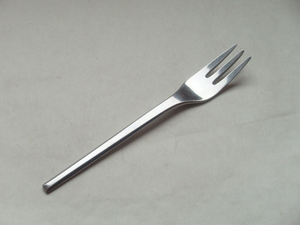 WMF - Helsinki - Cromargan - verschiedene Besteckteile vorrätig