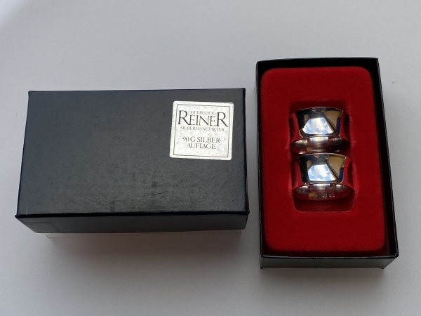 Gebrüder Reiner - 2 versilberte Serviettenringe für Papierservietten
